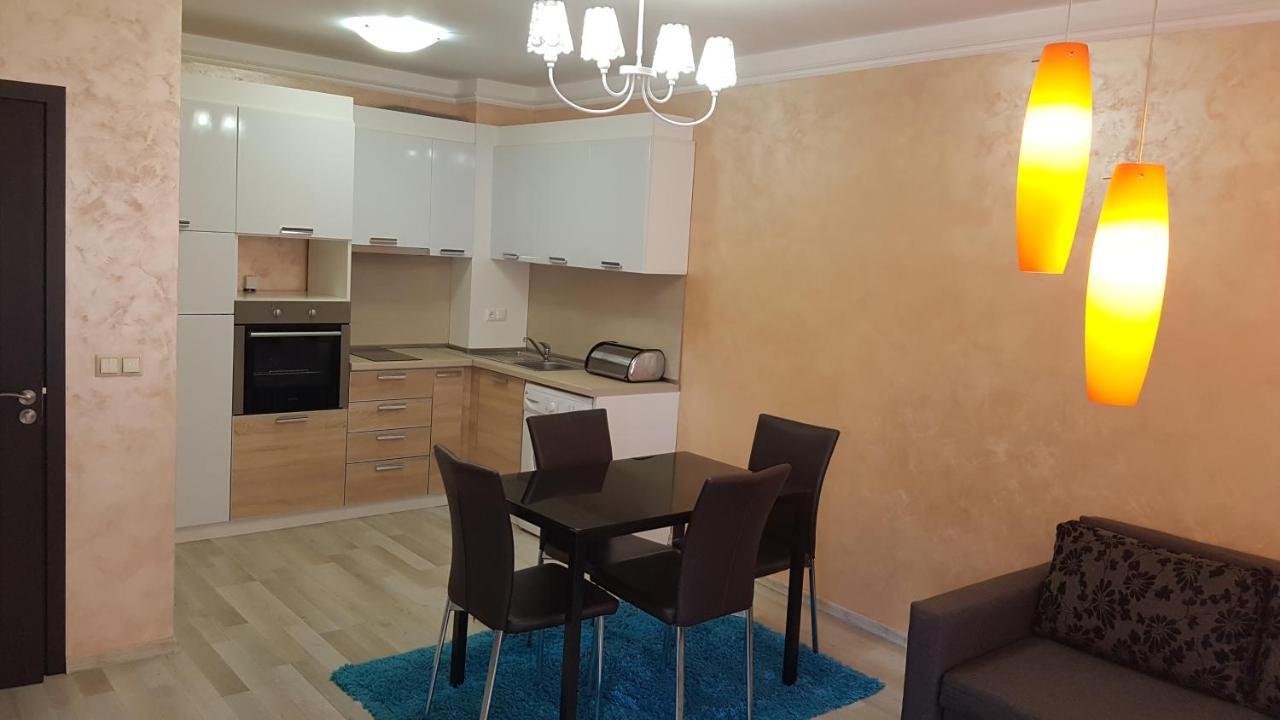 South Coast Apartments Shumen Ngoại thất bức ảnh
