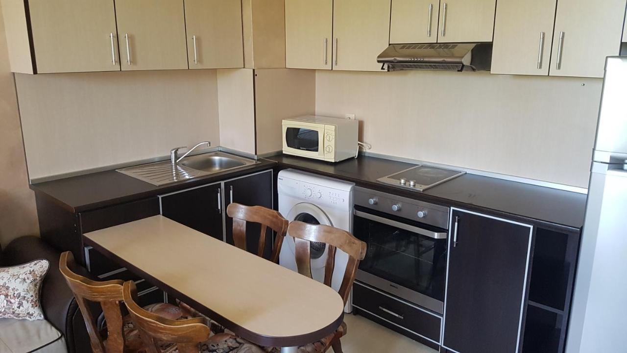 South Coast Apartments Shumen Ngoại thất bức ảnh