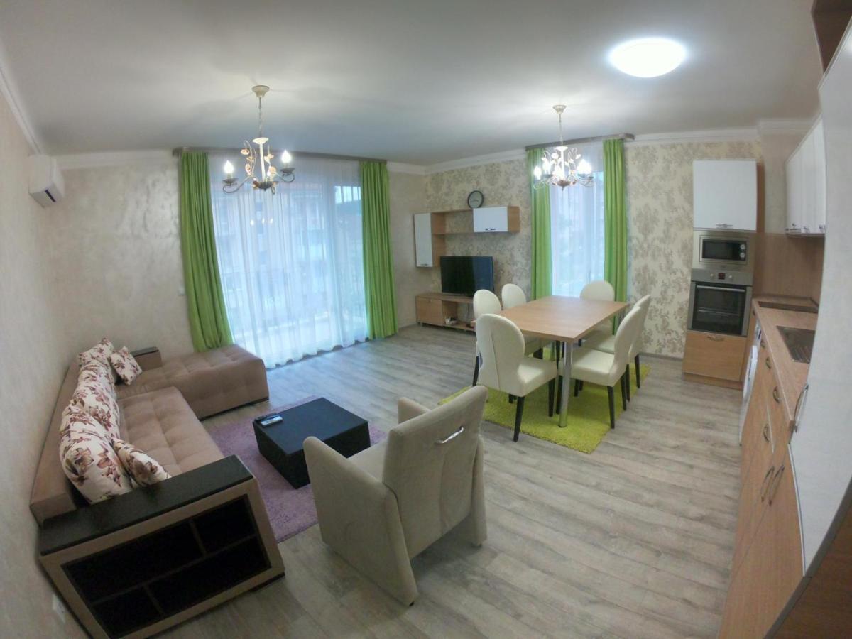 South Coast Apartments Shumen Ngoại thất bức ảnh