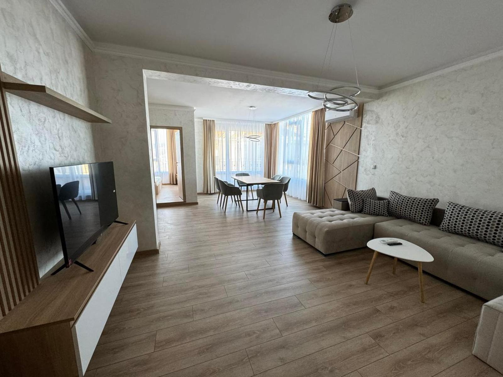 South Coast Apartments Shumen Ngoại thất bức ảnh