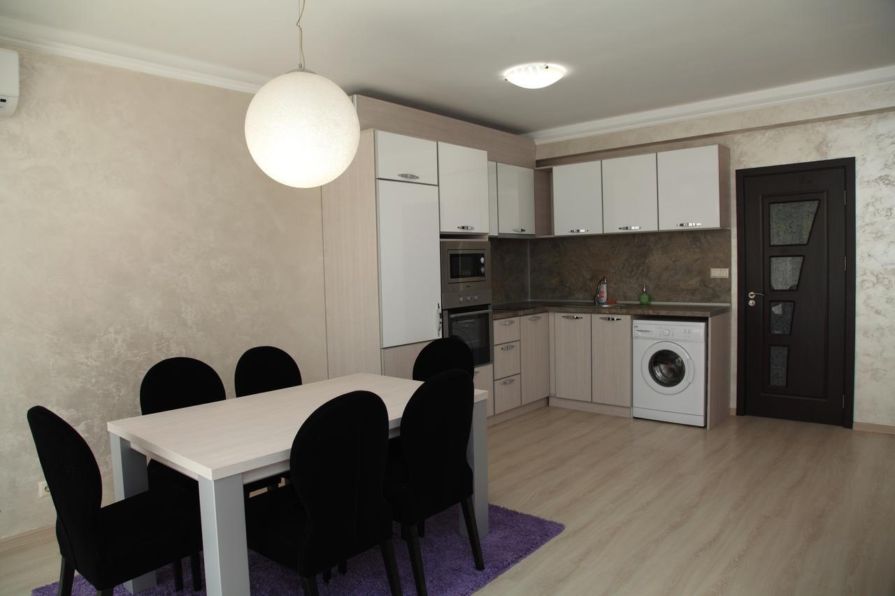 South Coast Apartments Shumen Ngoại thất bức ảnh