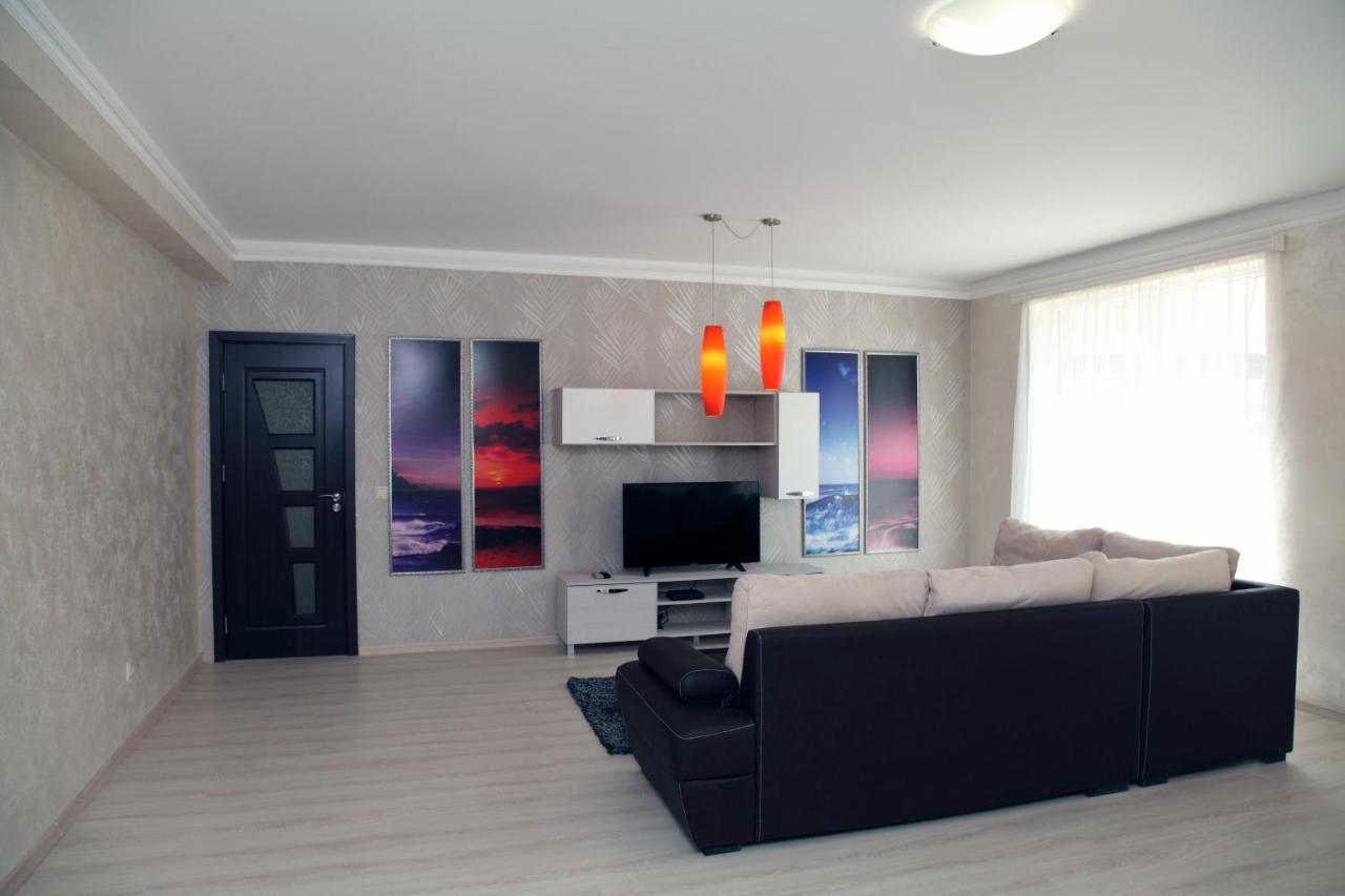 South Coast Apartments Shumen Ngoại thất bức ảnh